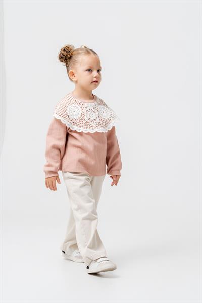 Kız Çocuk Pamuklu Pudra Dantel Yaka Uzun Kollu Bluz - Şık Günlük Stil