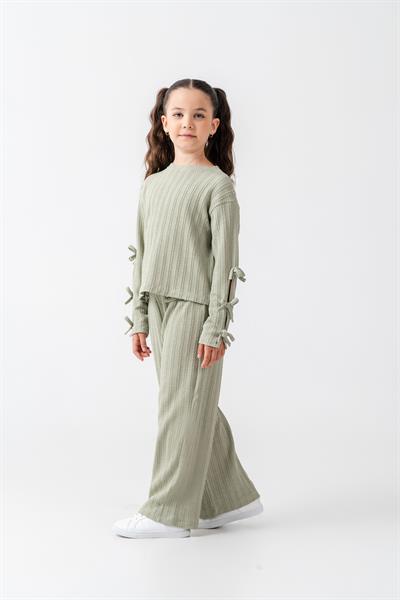 Kız Çocuk Pamuklu Yeşil Bağcıklı Kol Detaylı Takım – Düz Paça