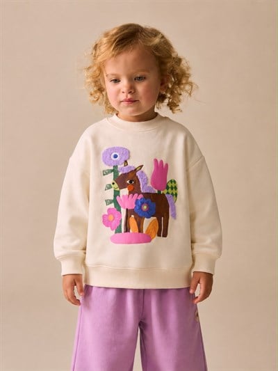 Kız Çocuk At Figürlü Ekru Sweatshirt ve Lila Eşofman Takımı
