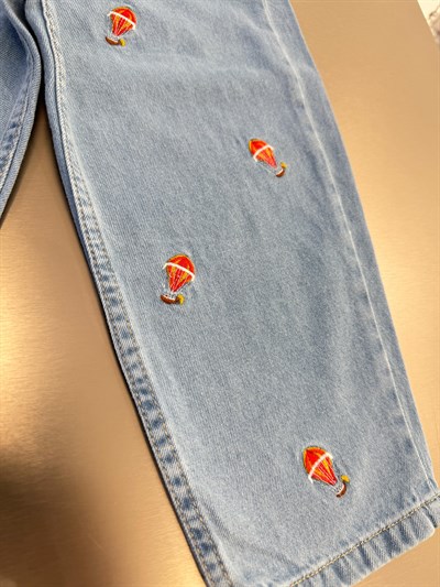 Unisex Çocuk Pamuklu Balon Nakışlı Oversize Kot Pantolon