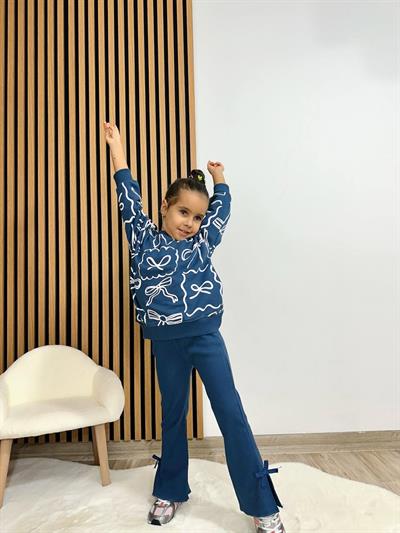 Kız Çocuk Pamuklu Lacivert Fiyonk Desenli Sweatshirt ve Volan Paça Eşofman Takımı