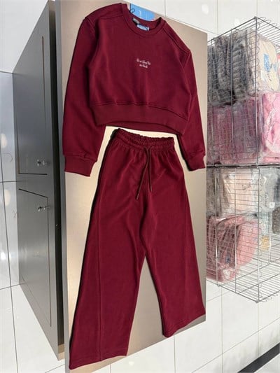 Kız Çocuk Pamuklu Bordo Sweatshirt ve Bol Paça Pantolon Takımı