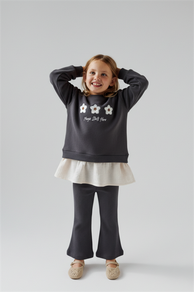Kız Çocuk Pamuklu Antrasit Çiçek Nakışlı Sweatshirt ve Flare Tayt Takım - Katmanlı Fırfır Detaylı