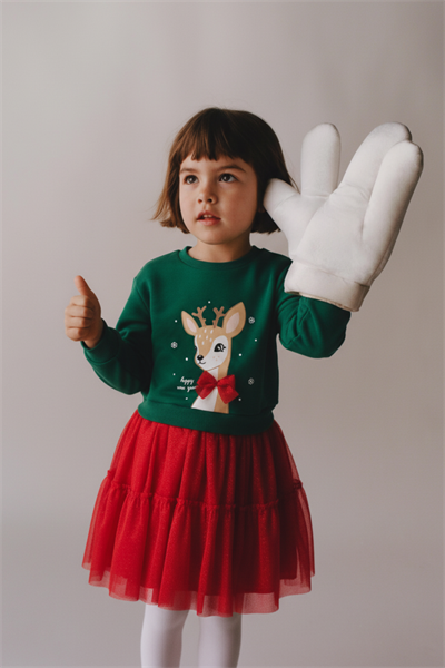 Kız Çocuk Pamuklu Yeşil Geyik Desenli Sweatshirt ve Kırmızı Tül Etek Takımı - Yılbaşı Konseptli