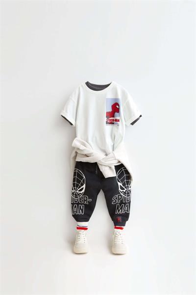 Erkek Çocuk Spiderman Beyaz Pamuklu Tişört Eşofman Alt-üst Takım