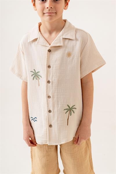 Erkek Çocuk Pamuklu Müslin Palmiye Nakışlı Gömlek ve Karamel Şort İkili Takım