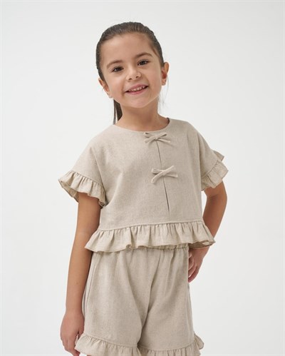 Kız Çocuk Pamuklu Taş Renk Kurdele Detaylı Fırfırlı Bluz Şort Takım