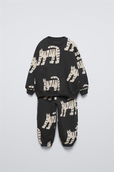 Erkek Çocuk Pamuklu Siyah Kaplan Desenli Sweatshirt Eşofman Takım Kışlık