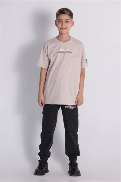 Erkek Çocuk Oversize Baskılı Tişört & Kargo Pantolon Takımı - Rahat & Şık Kombin