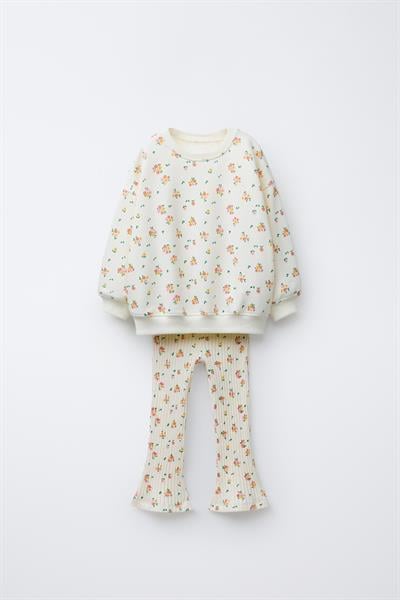 Kız Çocuk Pamuklu Ekru Çiçek Desenli Sweatshirt İspanyol Paça Tayt Takım