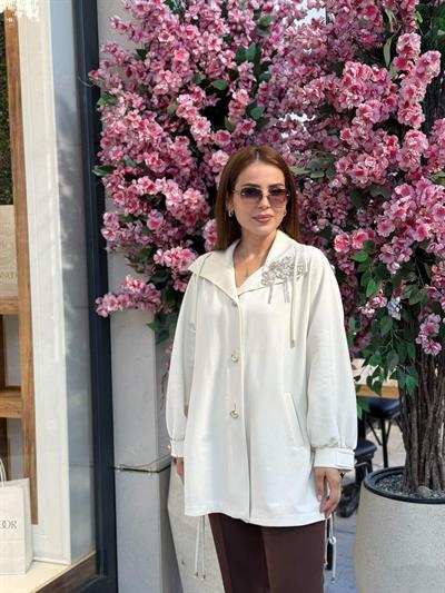 YAKASI TAŞLI KAP