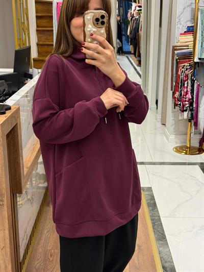 YÜKSEK YAKALI CEPLİ S-SHIRT