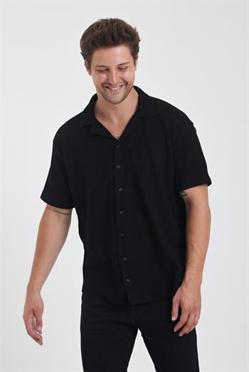 Erkek Pamuklu Esnek Küba Yaka Kısa Kol Gömlek SİYAH