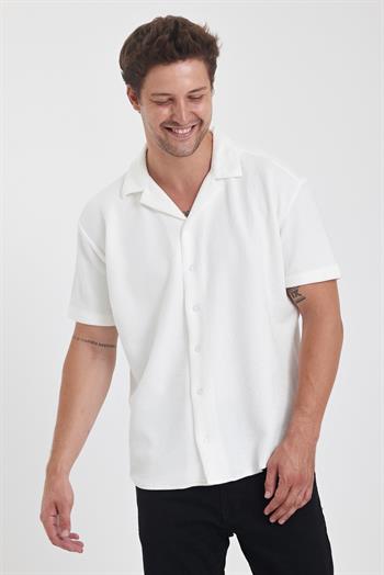 Erkek Pamuklu Esnek Küba Yaka Kısa Kol Gömlek BEYAZ