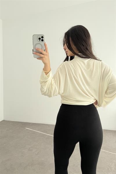 Aksesuar Düğmeli Nervürlü Siyah Tayt