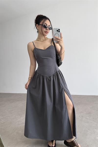 Antrasit Sırtı Gipe Detaylı Elbise