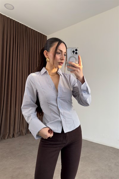 Arkadan Bağlamalı Çizgili Mavi Gömlek