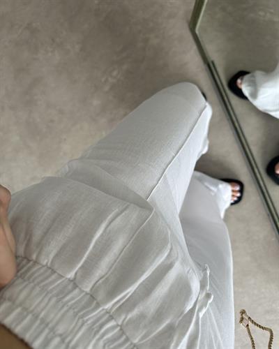 Astarlı Yüksek Bel Beyaz Keten Pantolon