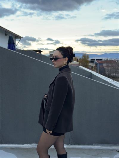 Atkı Detaylı Kalın Blazer Ceket