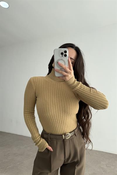 Balıkçı Yaka Poliamid Basic Hardal Body