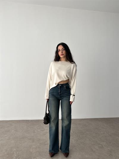 Basic Ekru Düz Yaka Triko