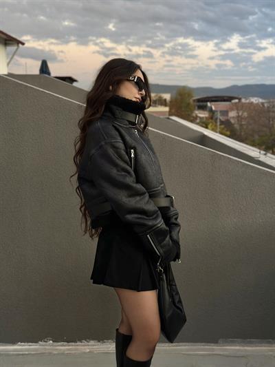 Biker Siyah Kürklü Kemerli Mont