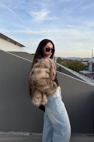 Brown Bear Dik Yakalı Premium Kürk