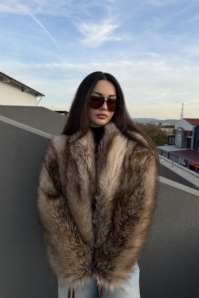 Brown Bear Dik Yakalı Premium Kürk