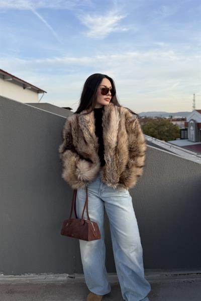 Brown Bear Dik Yakalı Premium Kürk