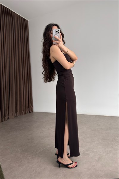 Brshk Orijinal Yırtmaçlı Drapeli Kahve Askılı Midi Elbise