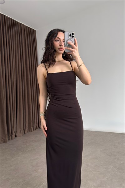Brshk Orijinal Yırtmaçlı Drapeli Kahve Askılı Midi Elbise