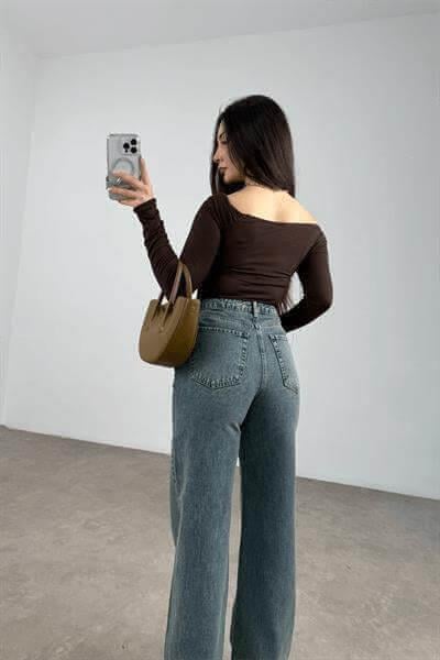 Burgulu Düşük Omuz Kahve Body