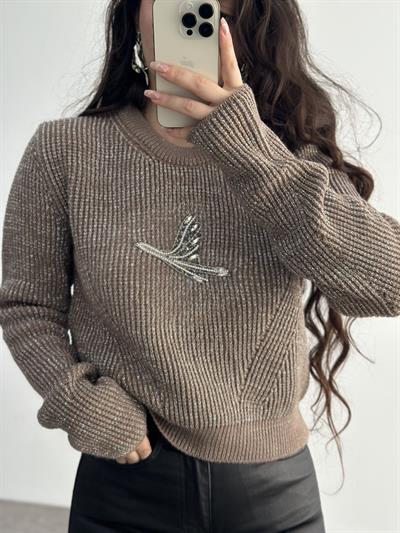 BYMN Premium Seri Taşlı Logolu Kahve Kazak