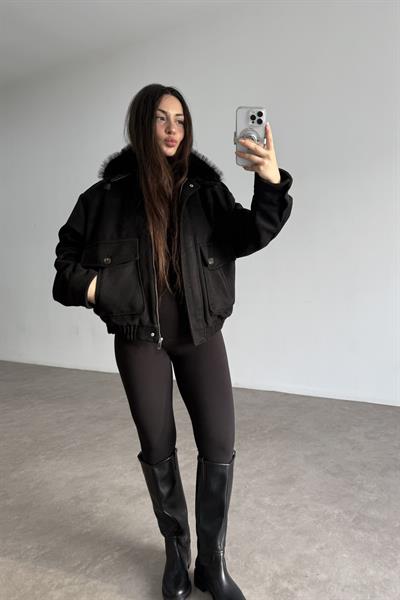 Cep Detaylı Bomber Kaşe Kürklü Siyah Kaban