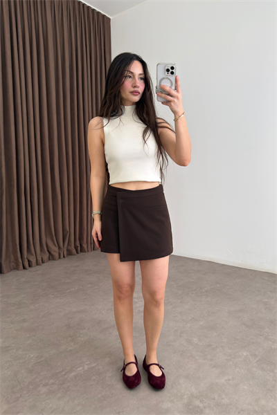 Cep Detaylı Önü Asimetrik Kahve Şort Etek