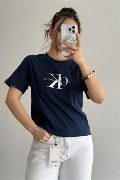 CK Nakış İşlemeli Lacivert T-shirt