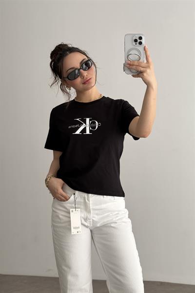 CK Nakış İşlemeli Siyah T-shirt