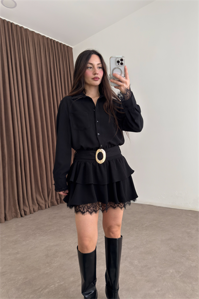 Dantel Detaylı Kemerli Siyah Elbise