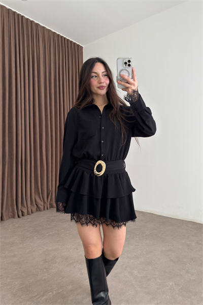 Dantel Detaylı Kemerli Siyah Elbise