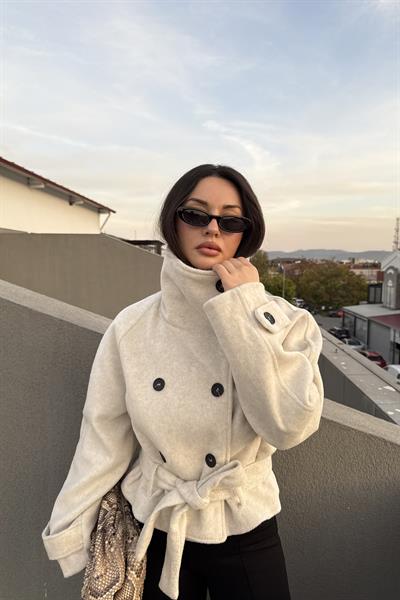 Dik Yakalı Kaşe Kısa Ekru Kaban