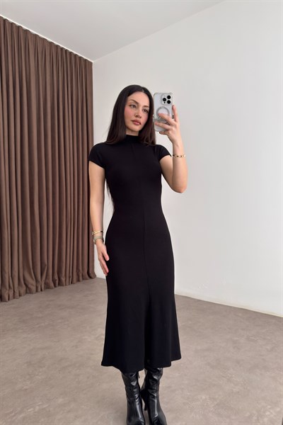 Dik Yakalı Kısa Kol Midi Siyah Kaşkorse Elbise