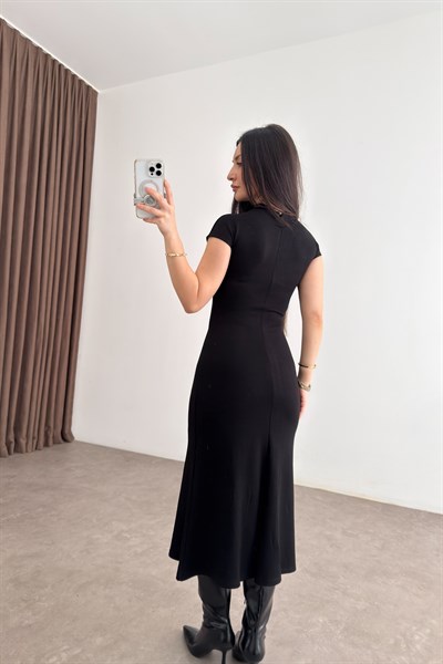 Dik Yakalı Kısa Kol Midi Siyah Kaşkorse Elbise