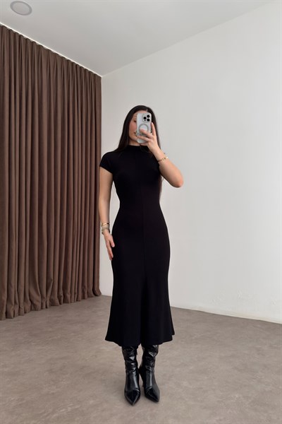 Dik Yakalı Kısa Kol Midi Siyah Kaşkorse Elbise