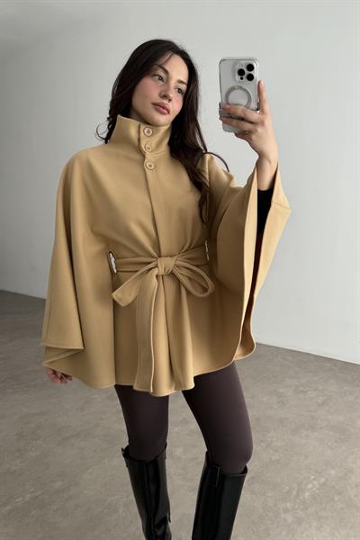 Dik Yakalı Kuşaklı Camel Panço