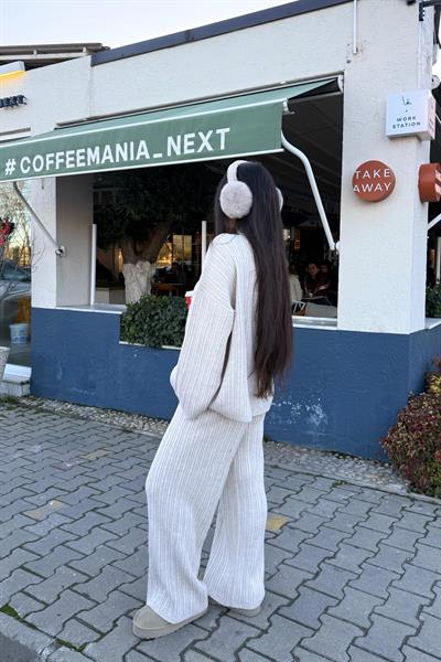 Dik Yakalı Oluklu Ekru Takım