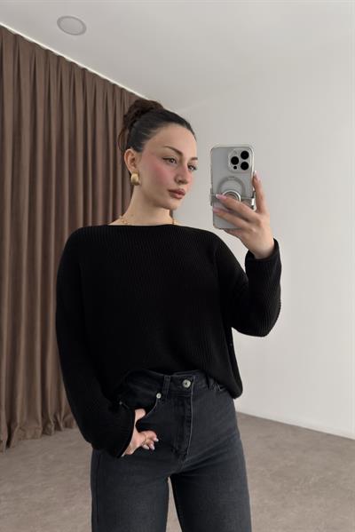 Dilvin Düz Yaka Salaş Siyah Basic Triko