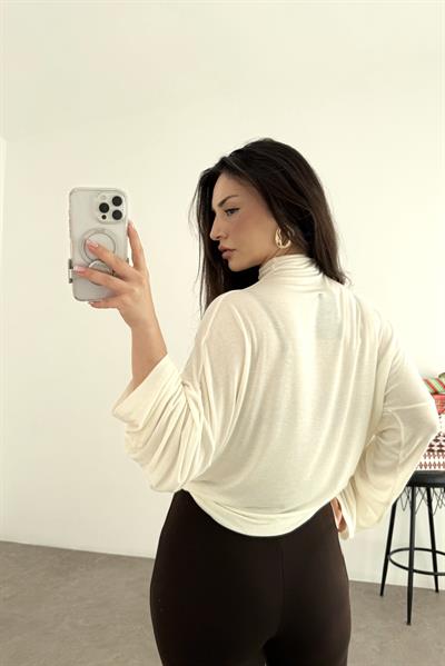 Dökümlü Balıkçı Yaka Ekru Bluz