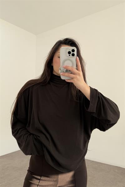 Dökümlü Balıkçı Yaka Koyu Kahve Bluz