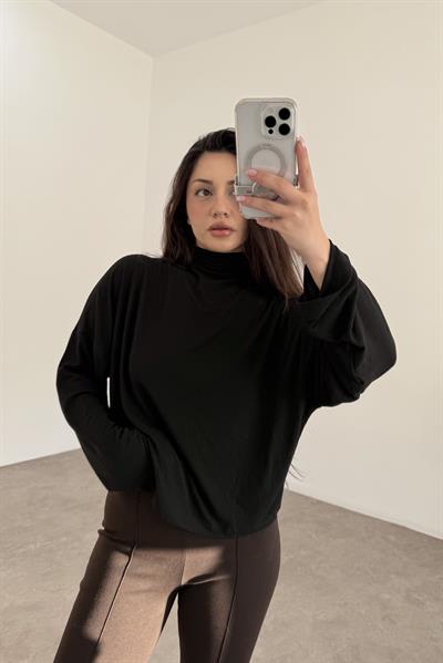 Dökümlü Balıkçı Yaka Siyah Bluz