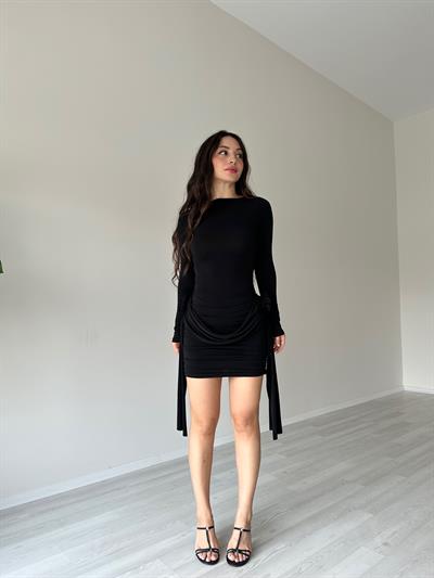 Drapeli Rosie Siyah Elbise